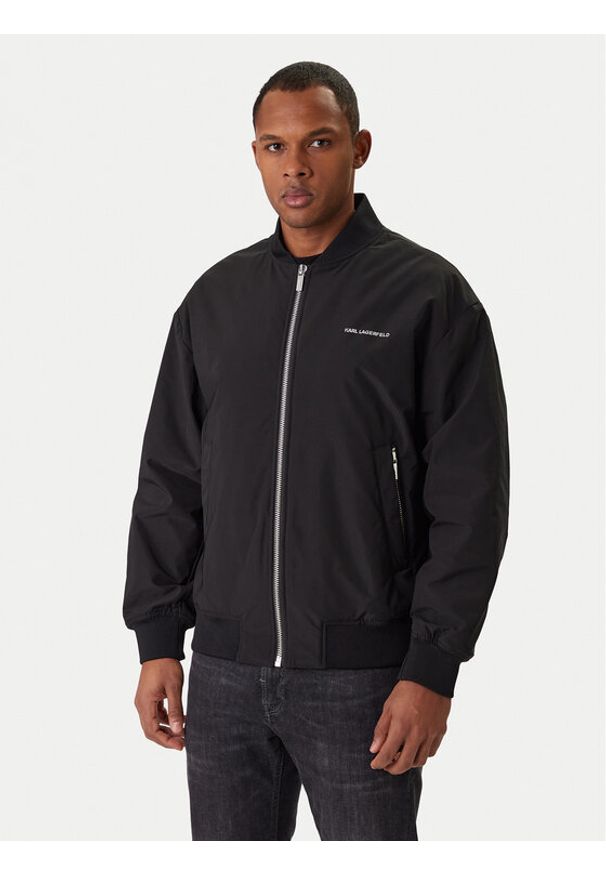 Karl Lagerfeld - KARL LAGERFELD Kurtka bomber 505005 561533 Czarny Regular Fit. Typ kołnierza: dekolt w karo. Kolor: czarny. Materiał: syntetyk