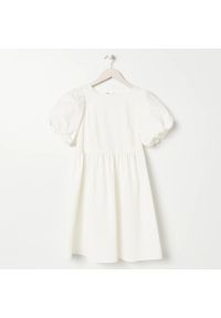 Sinsay - Sukienka z bufiastymi rękawami - Kremowy. Kolor: kremowy #1