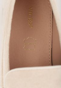 Renee - Beżowe Mokasyny VICES z Imitacji Zamszu z Wkładką ze Skóry Naturalnej Dispova. Okazja: na co dzień. Kolor: beżowy. Materiał: zamsz, skóra. Styl: casual, elegancki #3