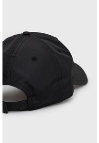 New Era czapka kolor czarny z aplikacją. Kolor: czarny. Wzór: aplikacja #2