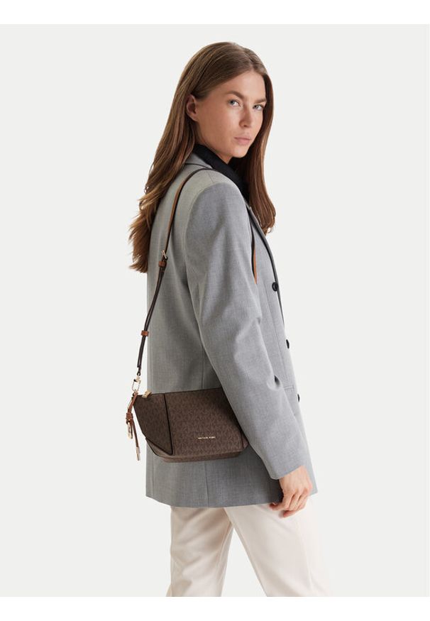 MICHAEL Michael Kors Torebka Sm Tz Xbody 32R6G9JC1B Brązowy. Kolor: brązowy. Materiał: skórzane