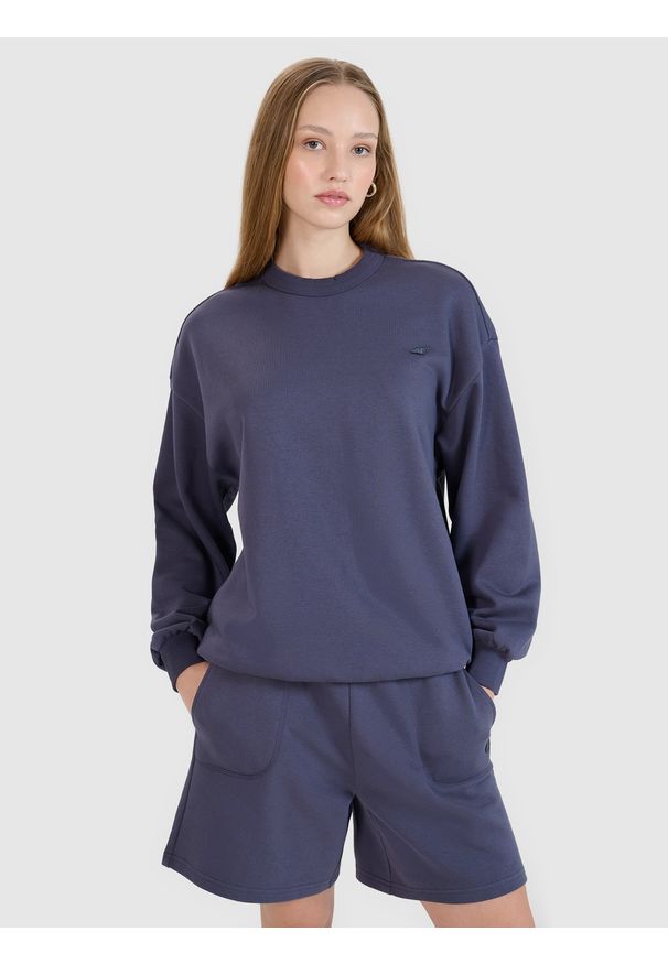 4f - 4F Bluza dresowa nierozpinana bez kaptura uniseks - szara XL. Okazja: na co dzień. Typ kołnierza: bez kaptura. Kolor: szary. Materiał: dresówka. Wzór: gładki, ze splotem. Styl: casual, klasyczny, sportowy