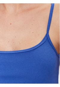 Champion Top 116069 Niebieski Regular Fit. Kolor: niebieski. Materiał: bawełna