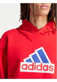 Adidas - adidas Bluza Future Icons Badge of Sport IS8338 Czerwony Regular Fit. Kolor: czerwony. Materiał: bawełna. Styl: sportowy #4