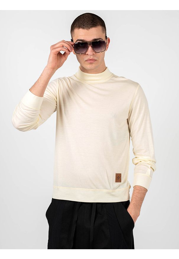 Bally Longsleeve "Turtle-Neck" | 6235776 | Mężczyzna | Żółty, Kremowy. Okazja: na co dzień. Typ kołnierza: golf. Kolor: żółty, wielokolorowy, kremowy. Materiał: kaszmir, lyocell. Długość rękawa: długi rękaw. Wzór: aplikacja. Styl: casual