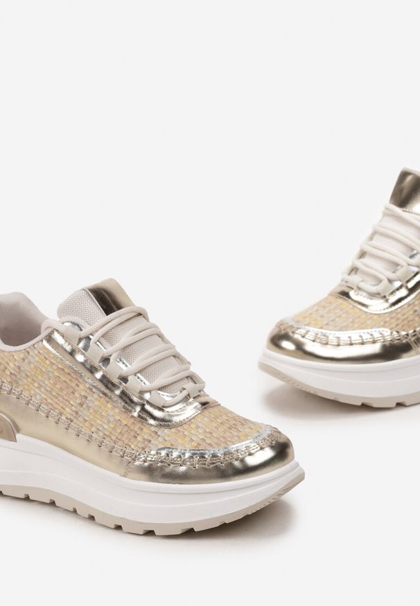 Born2be - Złote Sneakersy na Grubej Podeszwie Rakitia. Kolor: złoty. Materiał: jeans