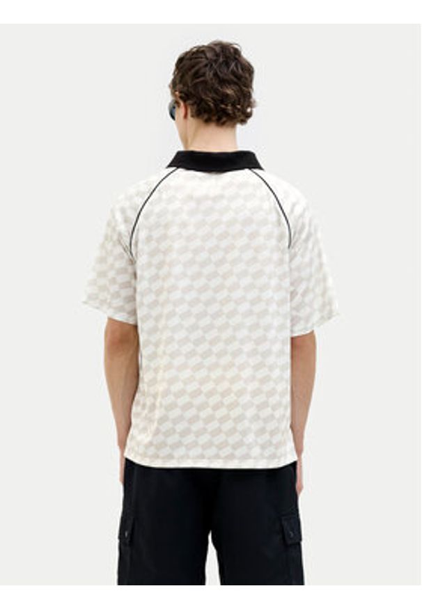 Jack & Jones Polo Retreat 12277379 Beżowy Loose Fit. Typ kołnierza: polo. Kolor: beżowy. Materiał: syntetyk