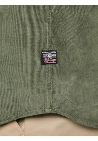 Big-Star - Koszula męska z drobnego sztruksu khaki Cordwis 303. Kolor: zielony. Materiał: sztruks #5