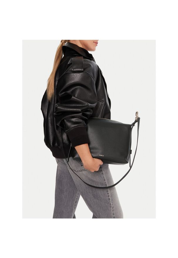 Torebka Furla. Kolor: czarny