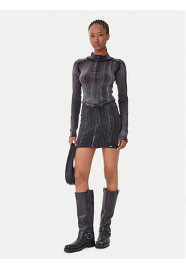 Guess Jeans Bluzka W5BP34 KCTT1 Szary Slim Fit. Kolor: szary. Materiał: bawełna