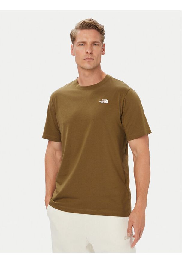 The North Face T-Shirt Evolution Simple Dome NF0A8CZ2 Zielony Regular Fit. Kolor: zielony. Materiał: bawełna