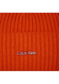 Calvin Klein Czapka Ck Must Logo Beanie K60K611401 Pomarańczowy. Kolor: pomarańczowy. Materiał: materiał