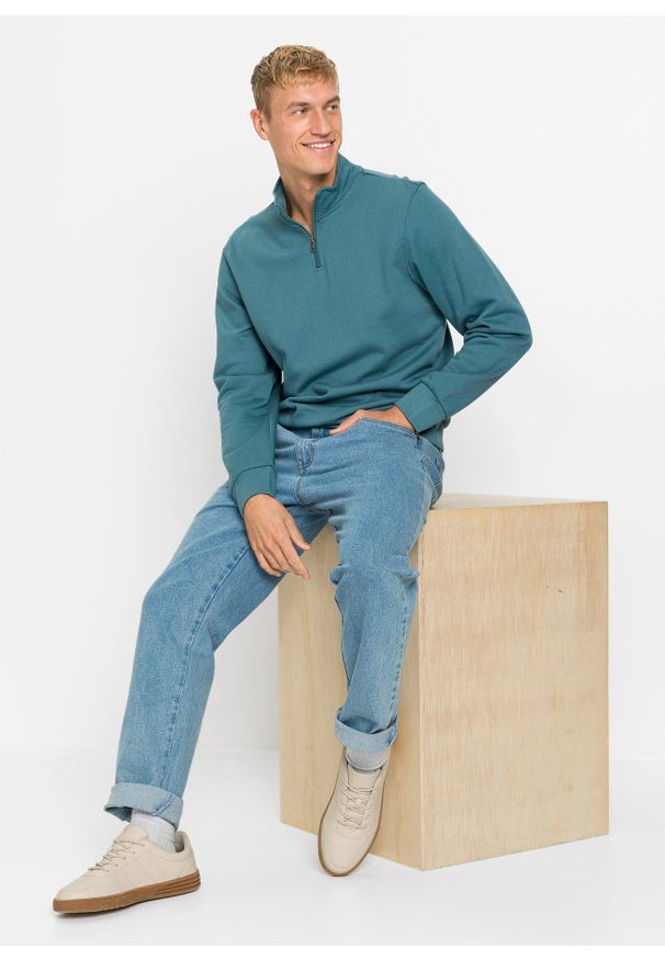 bonprix - Bluza ze stójką. Okazja: na co dzień. Typ kołnierza: kołnierzyk stójkowy. Kolor: niebieski. Styl: casual