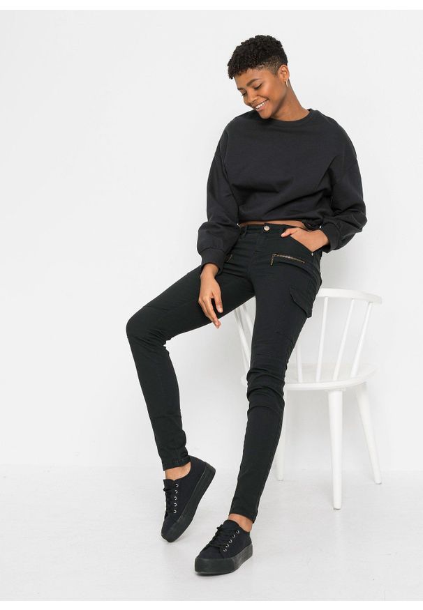 bonprix - Spodnie bojówki z elastycznego materiału z bawełną. Kolor: czarny. Materiał: bawełna, materiał