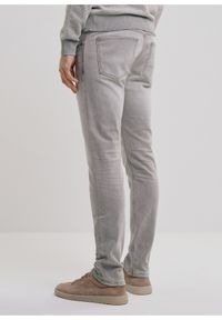 Ochnik - Szare spodnie jeansowe męskie. Kolor: szary. Materiał: bawełna #4
