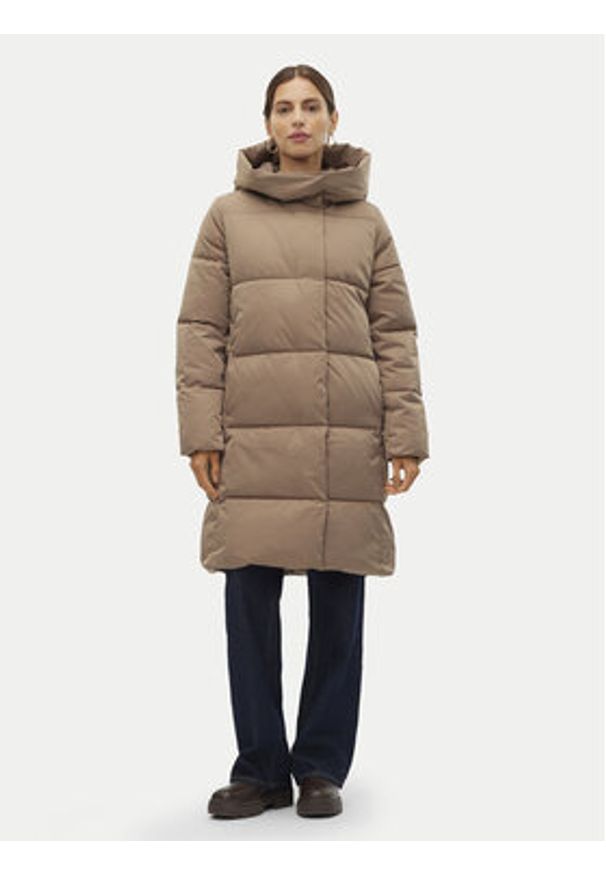 Vero Moda Płaszcz zimowy Stella 10300030 Beżowy Loose Fit. Kolor: beżowy. Materiał: syntetyk. Sezon: zima