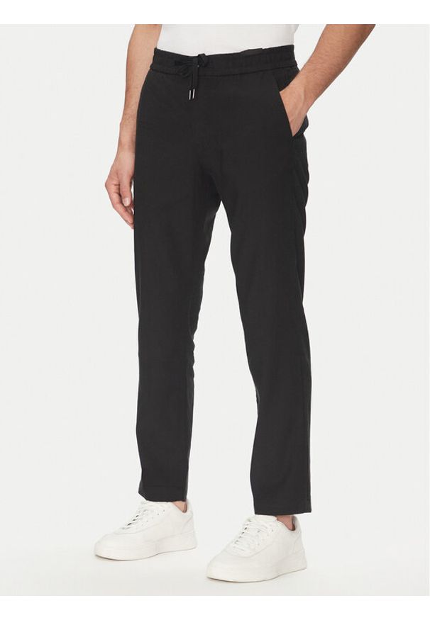 BOSS Spodnie materiałowe Sanderson-L 50536881 Czarny Regular Fit. Kolor: czarny. Materiał: syntetyk
