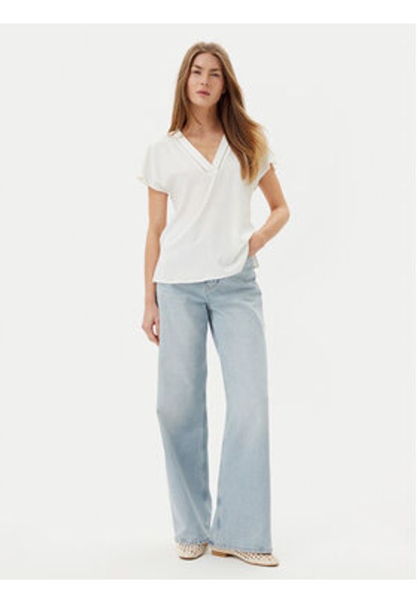 Vero Moda Bluzka Bella 10327551 Biały Regular Fit. Kolor: biały. Materiał: wiskoza
