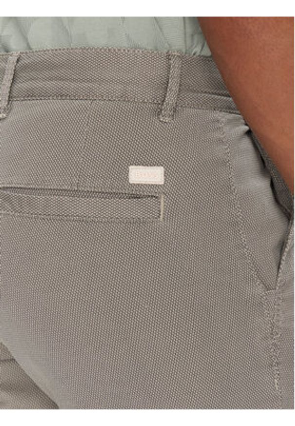 BOSS Szorty materiałowe 50536884 Beżowy Slim Fit. Kolor: beżowy. Materiał: bawełna