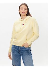 Tommy Jeans Bluza Badge DW0DW15411 Żółty Relaxed Fit. Kolor: żółty. Materiał: bawełna