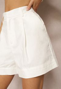 Renee - Białe Bermudy Szorty High Waist z Bawełny Tiamasa. Stan: podwyższony. Kolor: biały. Materiał: bawełna. Sezon: lato. Styl: elegancki #5