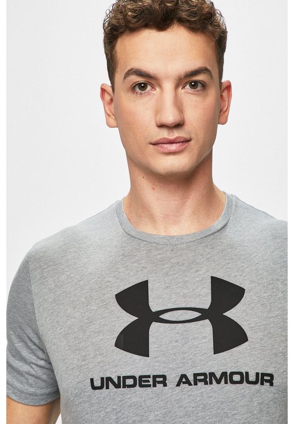 Under Armour - T-shirt. Okazja: na co dzień. Kolor: szary. Materiał: dzianina. Wzór: nadruk. Styl: casual