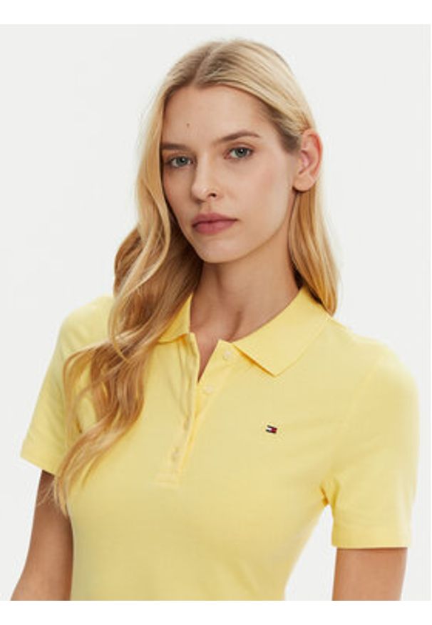 TOMMY HILFIGER - Tommy Hilfiger Sukienka codzienna WW0WW43228 Żółty Slim Fit. Okazja: na co dzień. Kolor: żółty. Materiał: bawełna. Typ sukienki: proste. Styl: casual