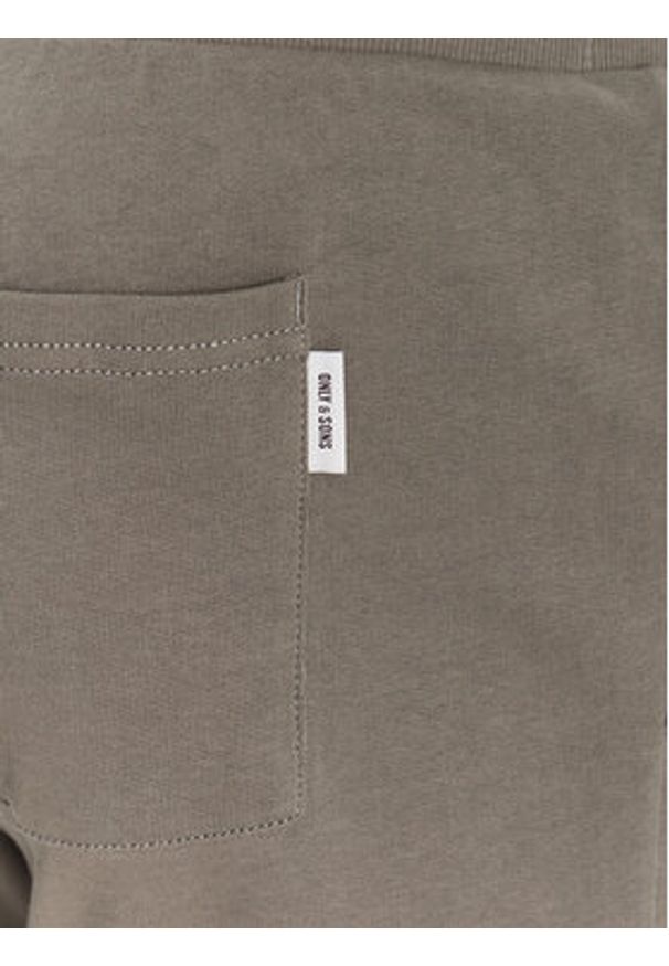 Only & Sons Szorty sportowe Neil 22015623 Zielony Regular Fit. Kolor: zielony. Materiał: bawełna. Styl: sportowy