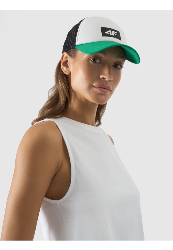 4f - 4F Crop-top oversize gładki damski - biały L. Kolor: biały. Materiał: dzianina, jersey, bawełna. Długość rękawa: na ramiączkach. Wzór: gładki. Sezon: lato