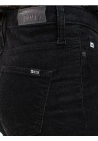 Big-Star - Spodnie damskie sztruks czarne Katrina High Waist Cord 906. Stan: podwyższony. Kolor: czarny. Długość: krótkie. Styl: retro, elegancki #6