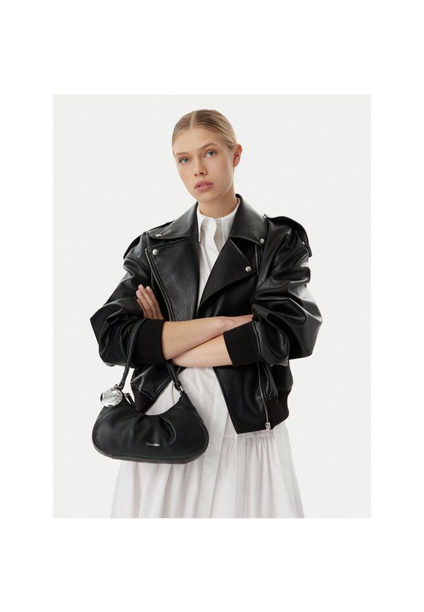 Torebka Calvin Klein. Kolor: czarny