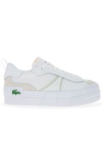 Buty Lacoste L004 Platform 124 5 CFA 747CFA0028-21G - białe. Kolor: biały. Materiał: guma, poliester, skóra, syntetyk, materiał, tkanina. Szerokość cholewki: normalna. Obcas: na platformie