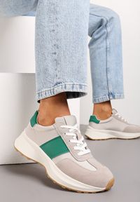 Renee - Beżowo-Zielone Skórzane Sneakersy z Materiałowymi Wstawkami Celana. Kolor: beżowy. Materiał: materiał, skóra. Wzór: aplikacja #3