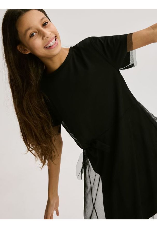 Reserved - Tiulowa sukienka - czarny. Kolor: czarny. Materiał: tiul