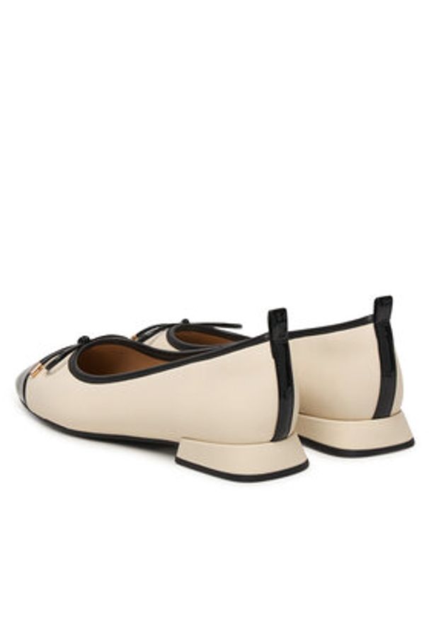 Clarks Półbuty Ubree15 Poppy 26186333 Écru. Kolor: kremowy. Materiał: skóra