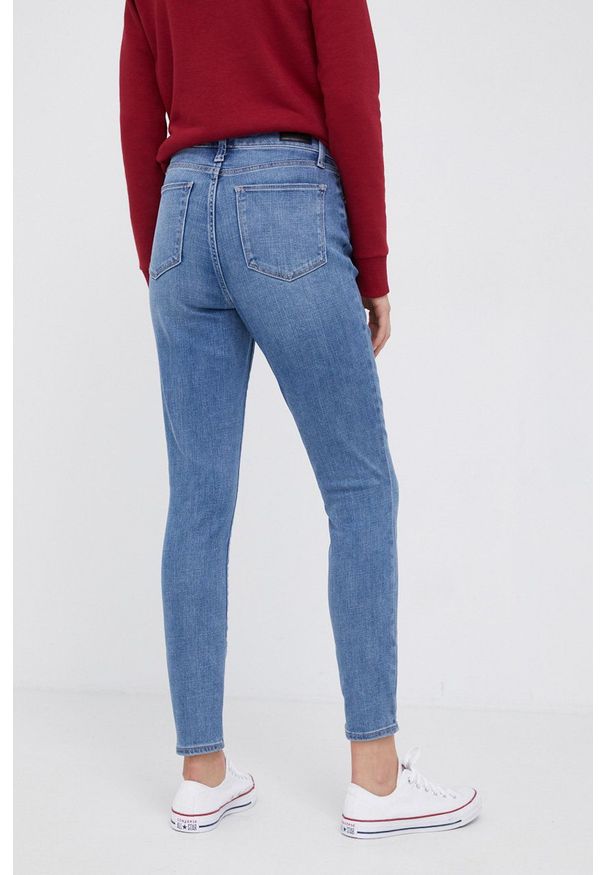 DKNY - Dkny - Jeansy Delancey. Stan: podwyższony. Kolor: niebieski