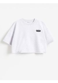 Reserved - Bawełniany t-shirt z nadrukiem - jasnoszary. Kolor: szary. Materiał: bawełna. Długość: krótkie. Wzór: nadruk #1