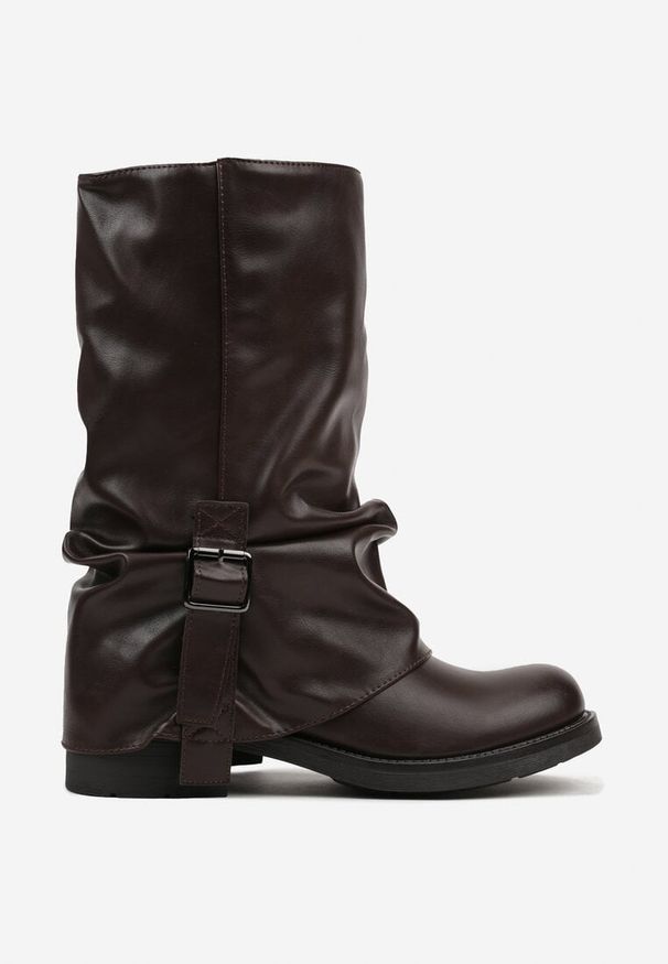 Born2be - Brązowe Botki z Wywiniętą Marszczoną Cholewką Typu Biker z Paskiem Olinessa. Okazja: na co dzień. Zapięcie: pasek. Kolor: brązowy. Materiał: skóra. Szerokość cholewki: normalna. Styl: casual, elegancki