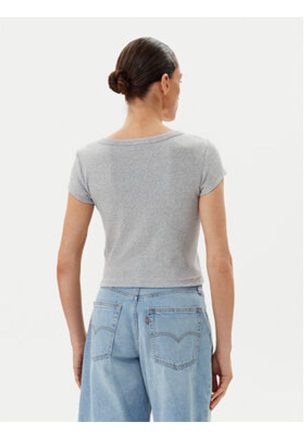 Calvin Klein Jeans T-Shirt LV047C200G Szary Slim Fit. Kolor: szary. Materiał: bawełna