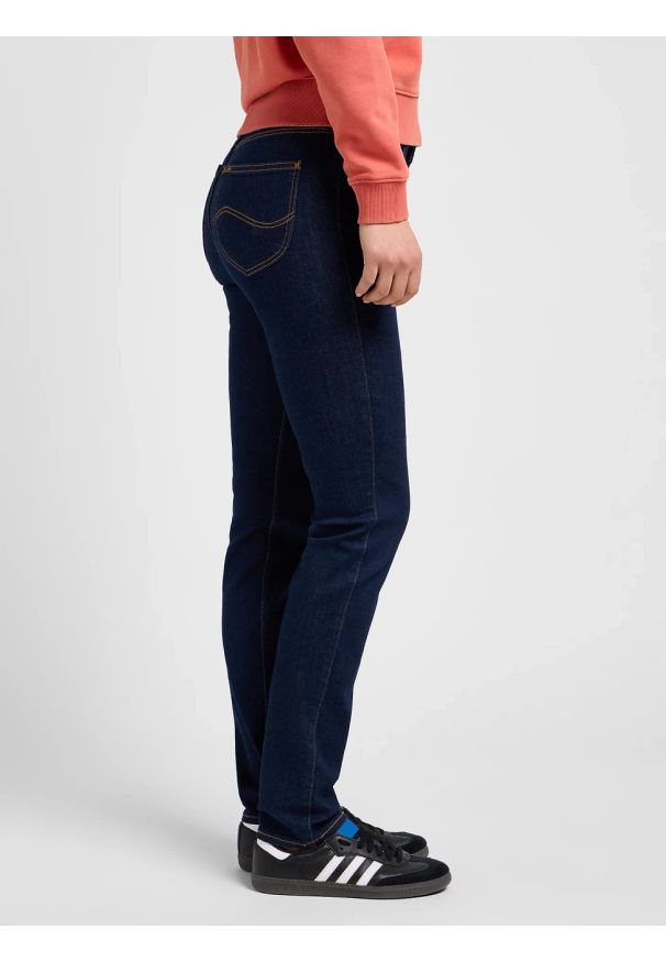 Lee - DAMSKIE SPODNIE JEANSOWE LEE ELLY SLIM STRAIGHT L305HA45 112106045