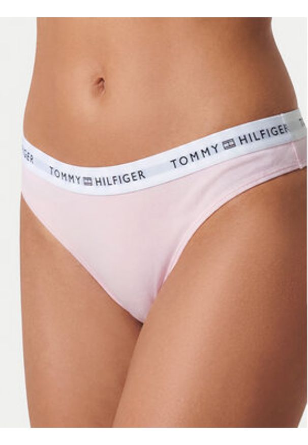 TOMMY HILFIGER - Tommy Hilfiger Stringi UW0UW05875 Różowy. Kolor: różowy. Materiał: bawełna