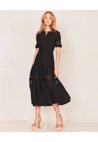 LOVE SHACK FANCY - Czarna midi sukienka Edie. Kolor: czarny. Materiał: bawełna, koronka. Wzór: koronka. Długość: midi