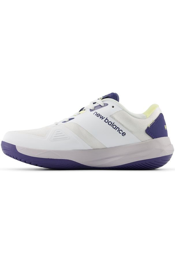 Buty damskie New Balance WCH796D4 – białe. Kolor: biały. Materiał: materiał, guma. Szerokość cholewki: normalna. Sport: tenis, fitness, bieganie