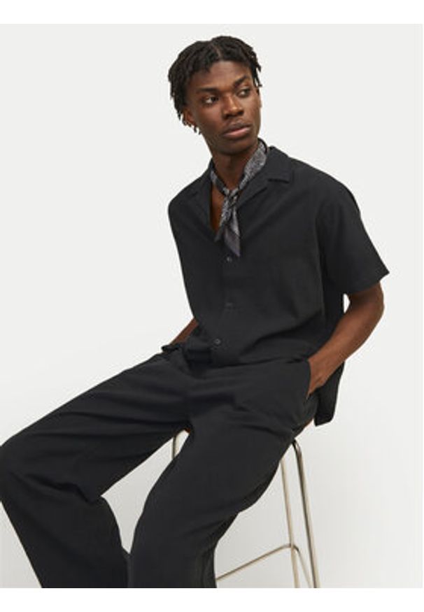 Jack & Jones - Jack&Jones Koszula Luke 12255781 Czarny Relaxed Fit. Kolor: czarny. Materiał: bawełna