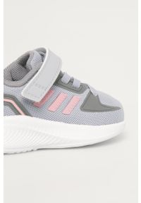 Adidas - adidas - Buty dziecięce RunFalcon 2.0. Nosek buta: okrągły. Zapięcie: rzepy. Kolor: szary. Materiał: syntetyk, materiał, skóra ekologiczna, guma. Szerokość cholewki: normalna #3