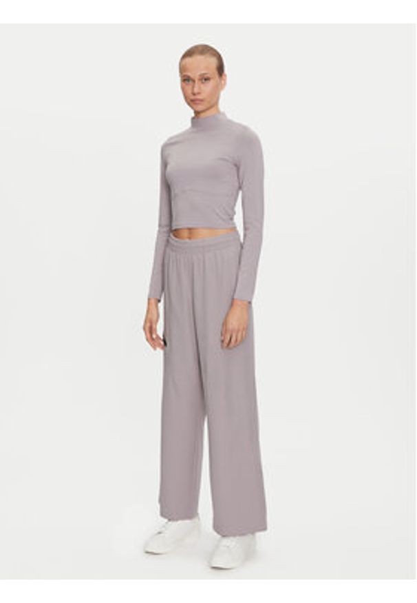 Under Armour Spodnie materiałowe Unstoppable 1388857 Szary Wide Leg. Kolor: szary. Materiał: syntetyk