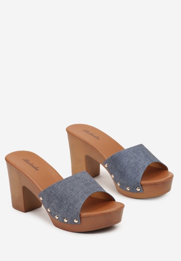 Born2be - Ciemnoniebieskie Klapki na Słupku z Odkrytym Noskiem i Ozdobnymi Nitami Ophetine. Kolor: niebieski. Obcas: na słupku