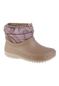 Buty Crocs Classic Neo Puff Shorty Boot W 207311-195 brązowe. Wysokość cholewki: przed kolano. Kolor: brązowy. Materiał: syntetyk, guma. Szerokość cholewki: normalna #4