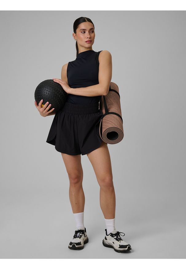 4f - 4F Top treningowy slim szybkoschnący damski - czarny XL. Kolor: czarny. Materiał: materiał, włókno. Sport: joga i pilates, fitness