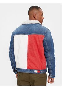 Tommy Jeans Kurtka jeansowa Flag DM0DM18241 Niebieski Regular Fit. Kolor: niebieski. Materiał: bawełna